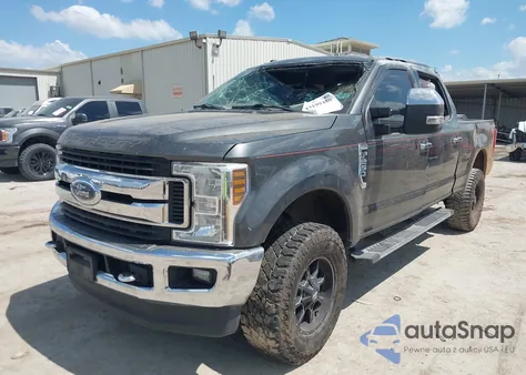 2019 Ford F-250 Xlt z USA, uszkodzony, nr VIN 1FT7W2B66KED82616